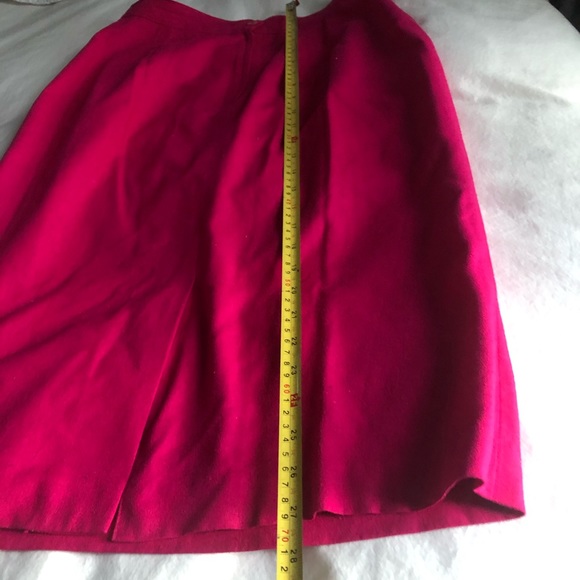 Vintage 100% Silk Matching Skirt Suit Set - Picture 9 of 15